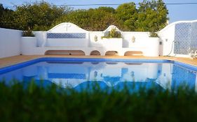 Villa On The Beach By Galantevasques